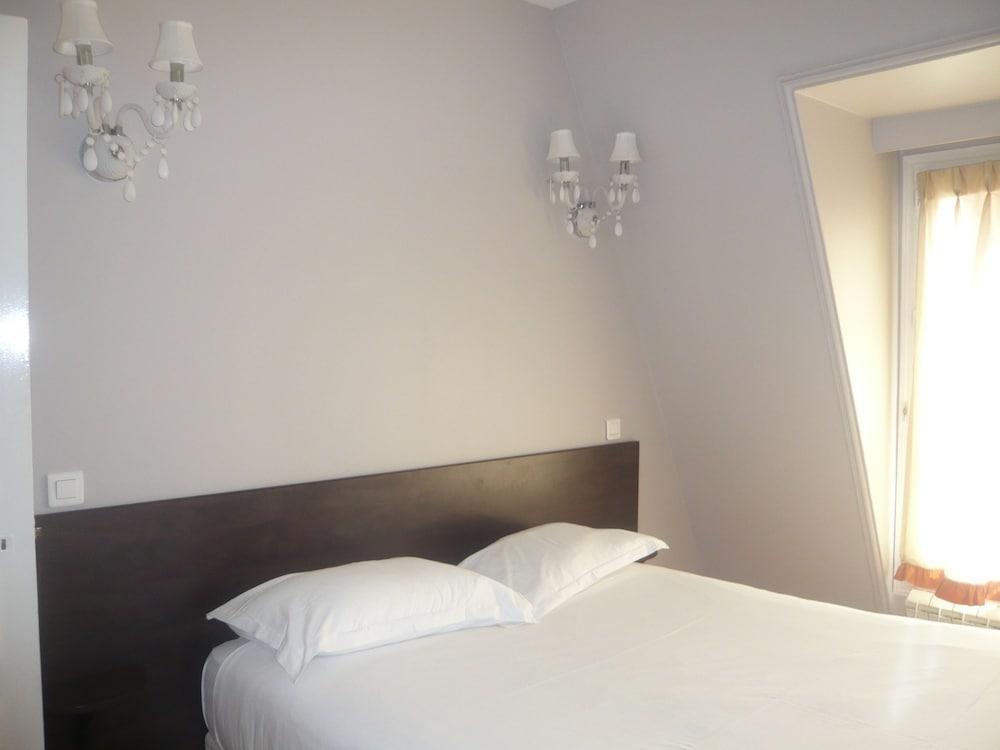Apartment Bridgestreet Champs Elysees Paris