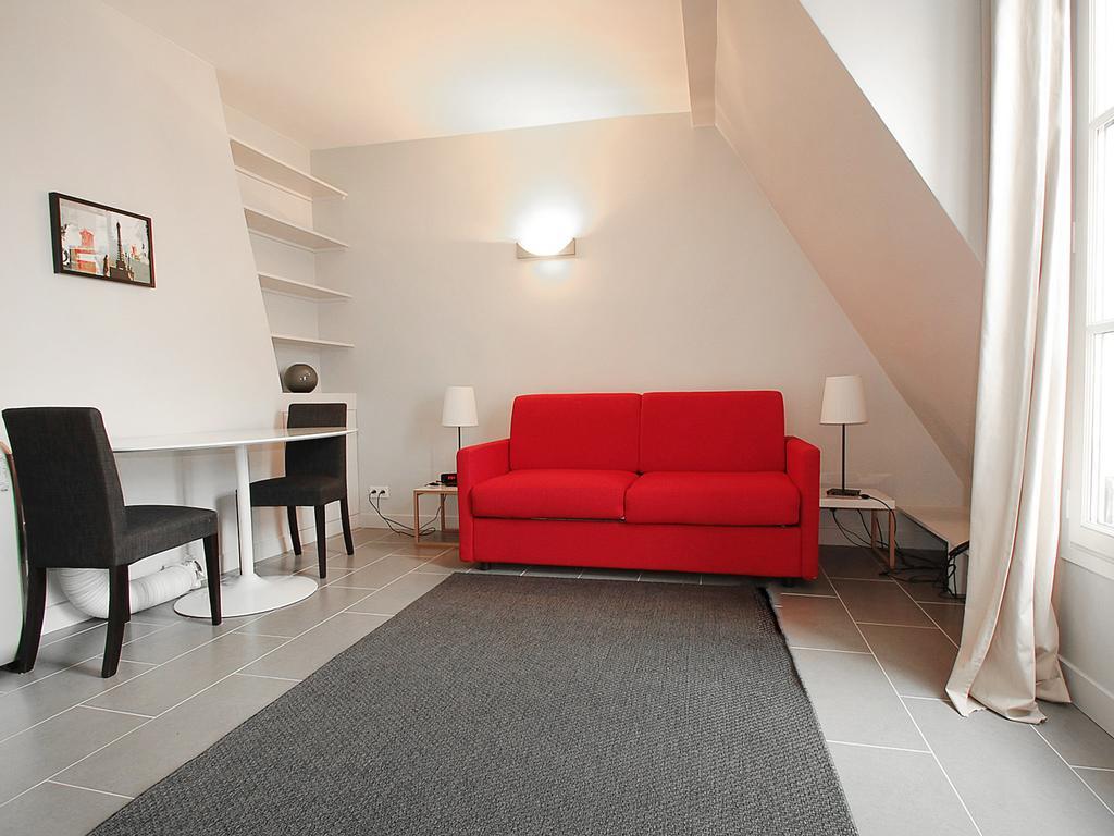 Apartment Bridgestreet Champs Elysees Paris
