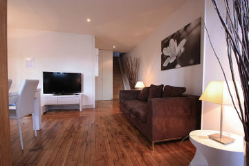 Bridgestreet Champs Elysees Apartment
